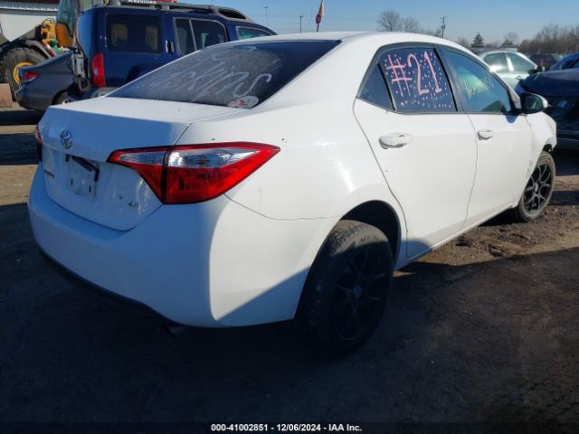 Photo 3 VIN: 2T1BURHE2FC242059 - TOYOTA COROLLA 