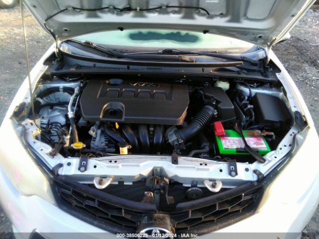 Photo 9 VIN: 2T1BURHE2FC271805 - TOYOTA COROLLA 