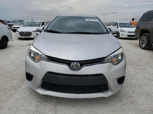 Photo 4 VIN: 2T1BURHE2FC275353 - TOYOTA COROLLA L 