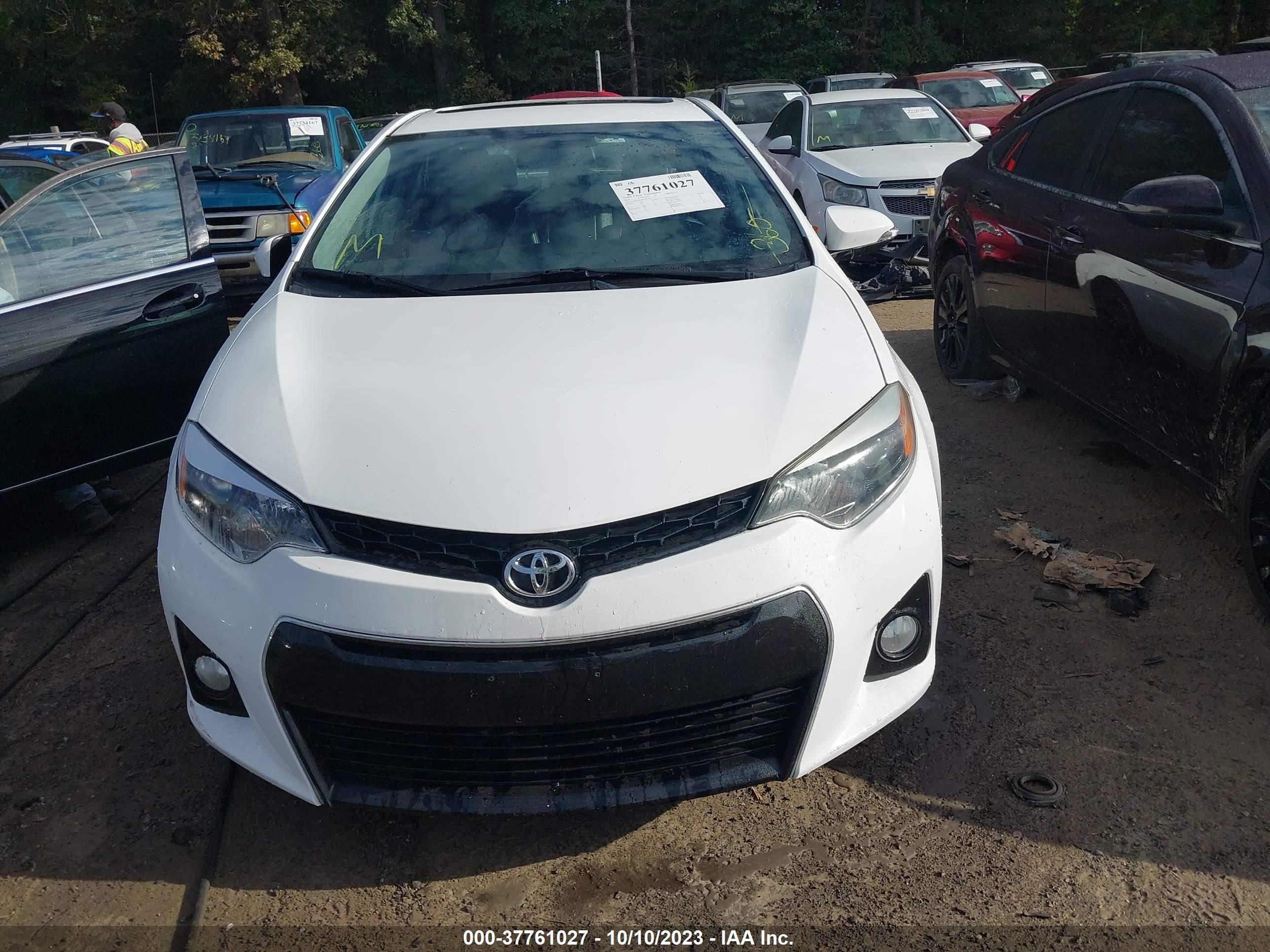 Photo 11 VIN: 2T1BURHE2FC392124 - TOYOTA COROLLA 