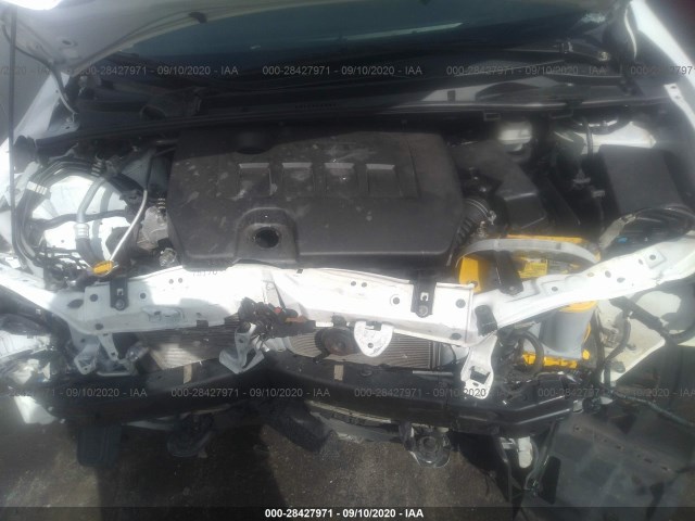 Photo 9 VIN: 2T1BURHE2FC394522 - TOYOTA COROLLA 