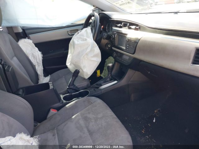 Photo 4 VIN: 2T1BURHE2FC415322 - TOYOTA COROLLA 