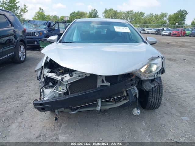 Photo 5 VIN: 2T1BURHE2FC455786 - TOYOTA COROLLA 