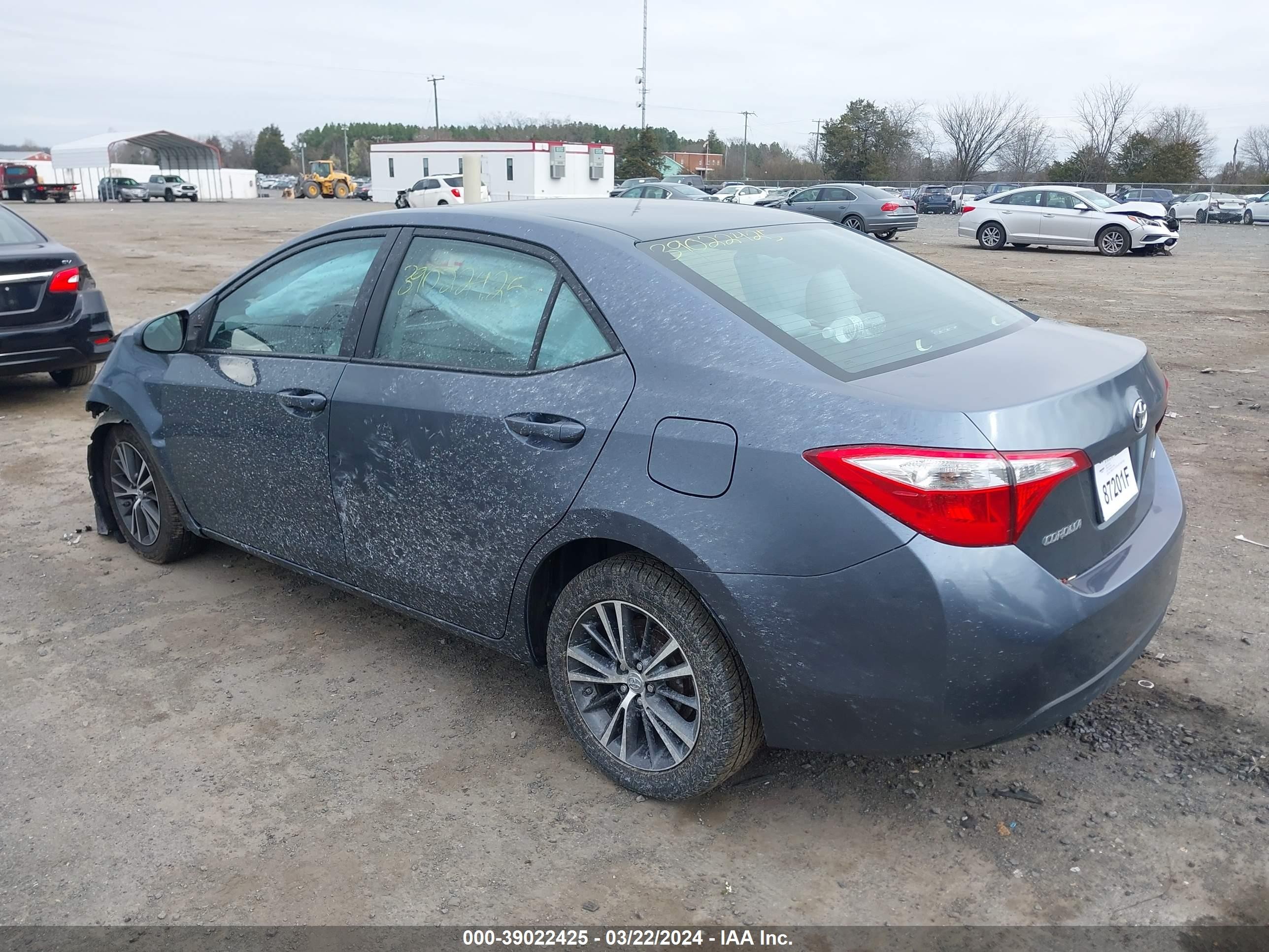 Photo 2 VIN: 2T1BURHE2GC558997 - TOYOTA COROLLA 