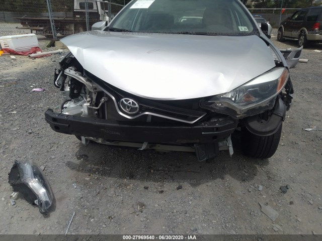 Photo 5 VIN: 2T1BURHE2GC565450 - TOYOTA COROLLA 