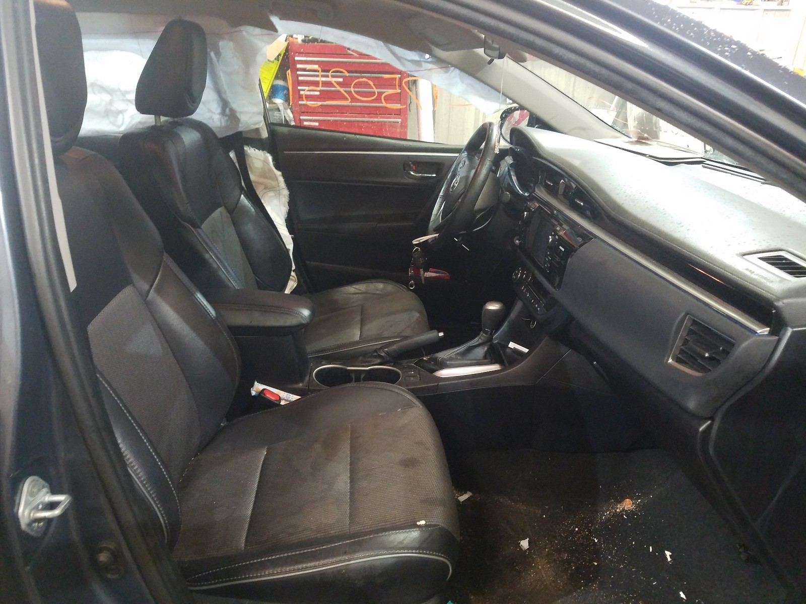 Photo 4 VIN: 2T1BURHE2GC746130 - TOYOTA COROLLA L 