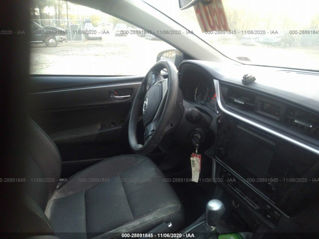 Photo 4 VIN: 2T1BURHE2JC039360 - TOYOTA COROLLA 