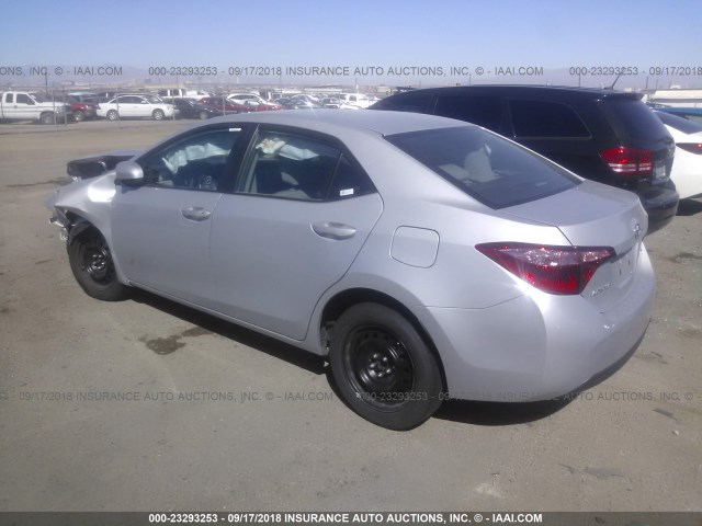 Photo 2 VIN: 2T1BURHE2JC050648 - TOYOTA COROLLA 