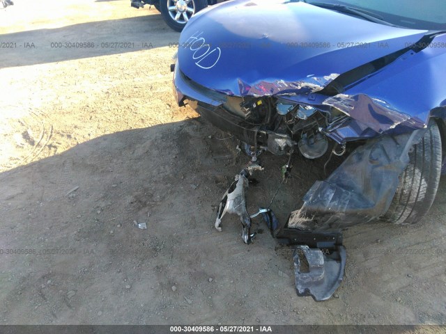 Photo 5 VIN: 2T1BURHE2JC051802 - TOYOTA COROLLA 