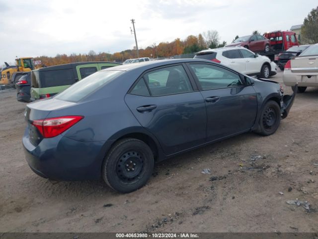 Photo 3 VIN: 2T1BURHE2JC070253 - TOYOTA COROLLA 