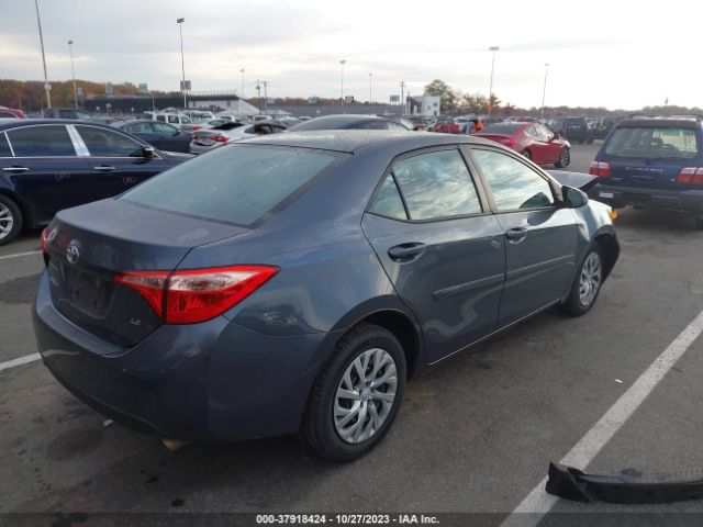 Photo 3 VIN: 2T1BURHE2JC084220 - TOYOTA COROLLA 