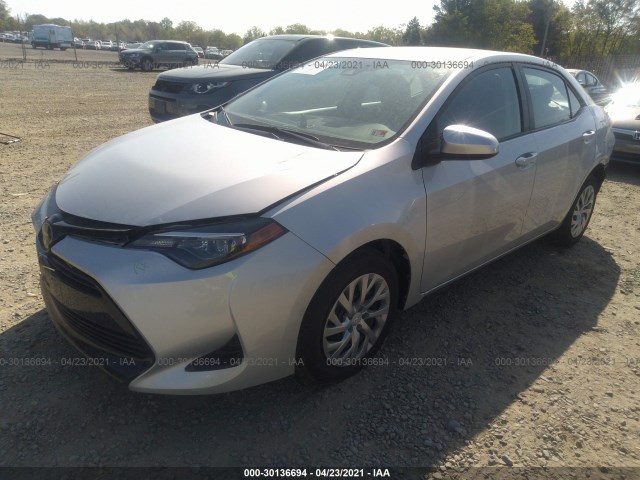 Photo 1 VIN: 2T1BURHE2JC114834 - TOYOTA COROLLA 