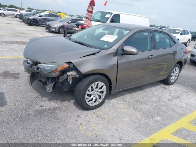 Photo 1 VIN: 2T1BURHE2JC122352 - TOYOTA COROLLA 