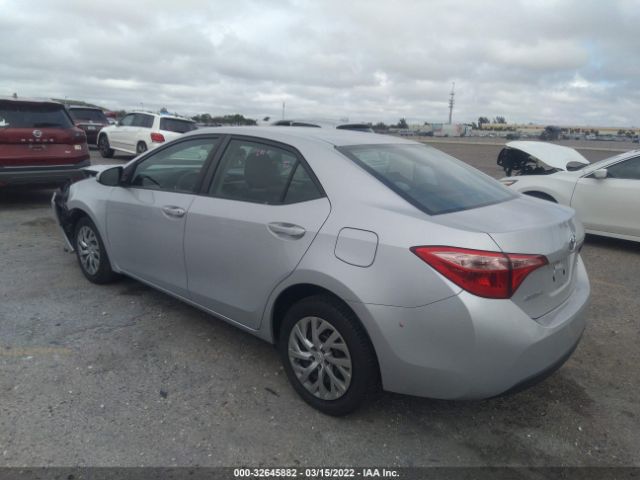 Photo 2 VIN: 2T1BURHE2KC131313 - TOYOTA COROLLA 