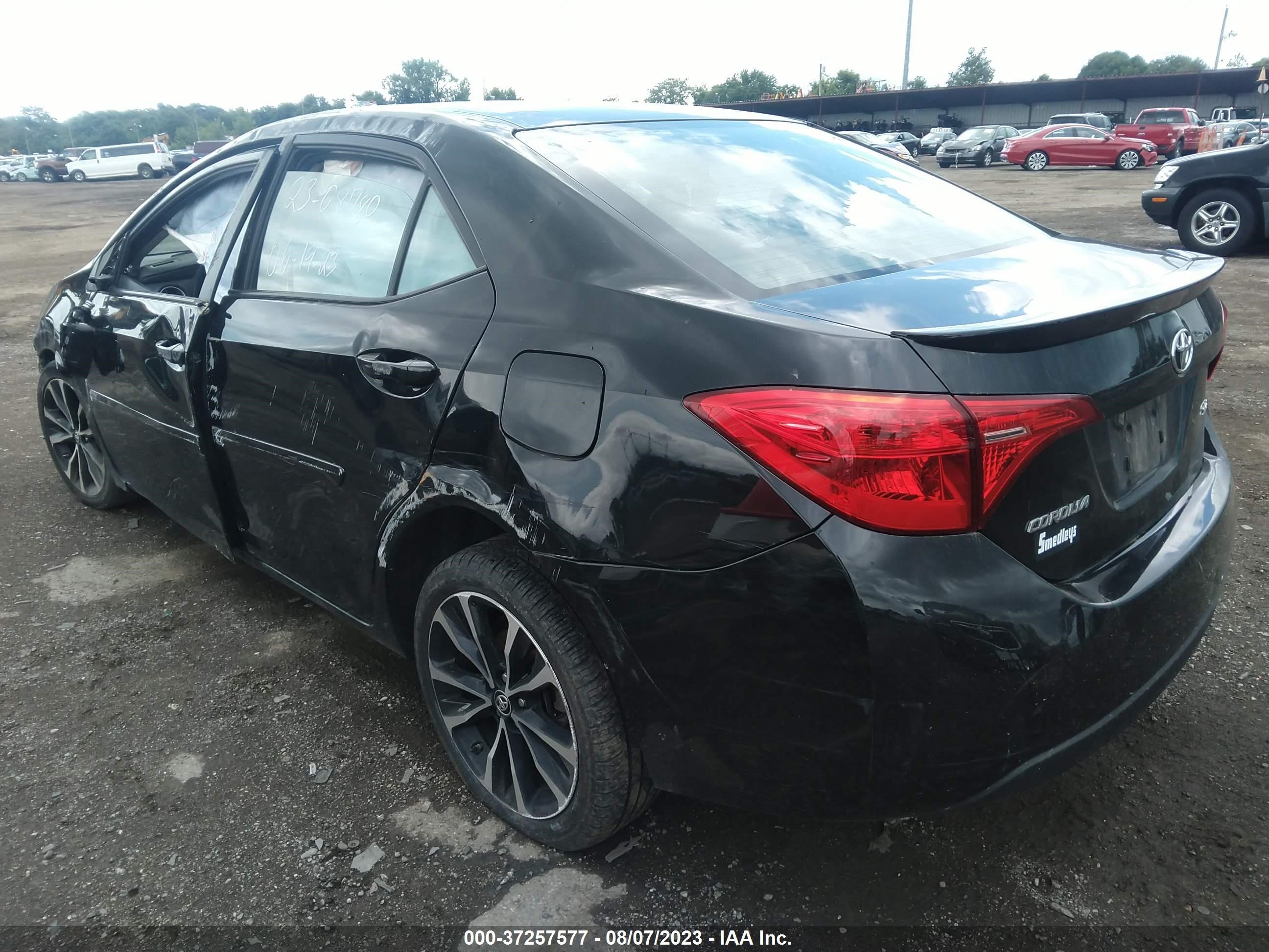 Photo 2 VIN: 2T1BURHE2KC220847 - TOYOTA COROLLA 