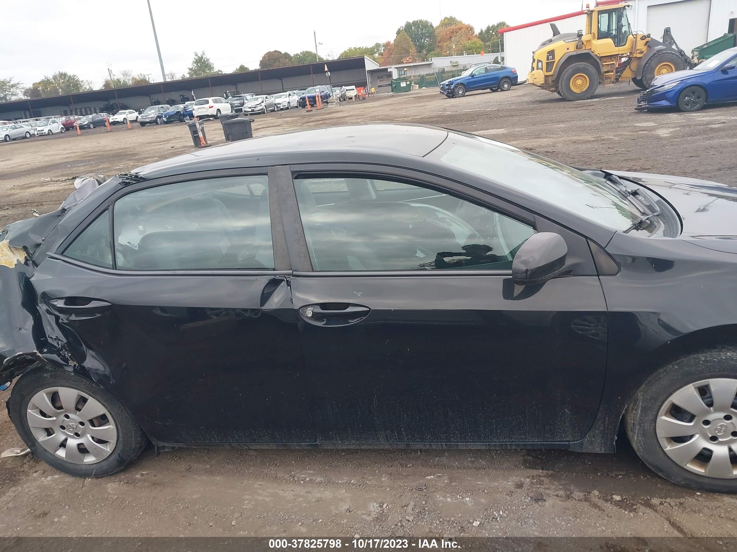 Photo 12 VIN: 2T1BURHE3EC168777 - TOYOTA COROLLA 