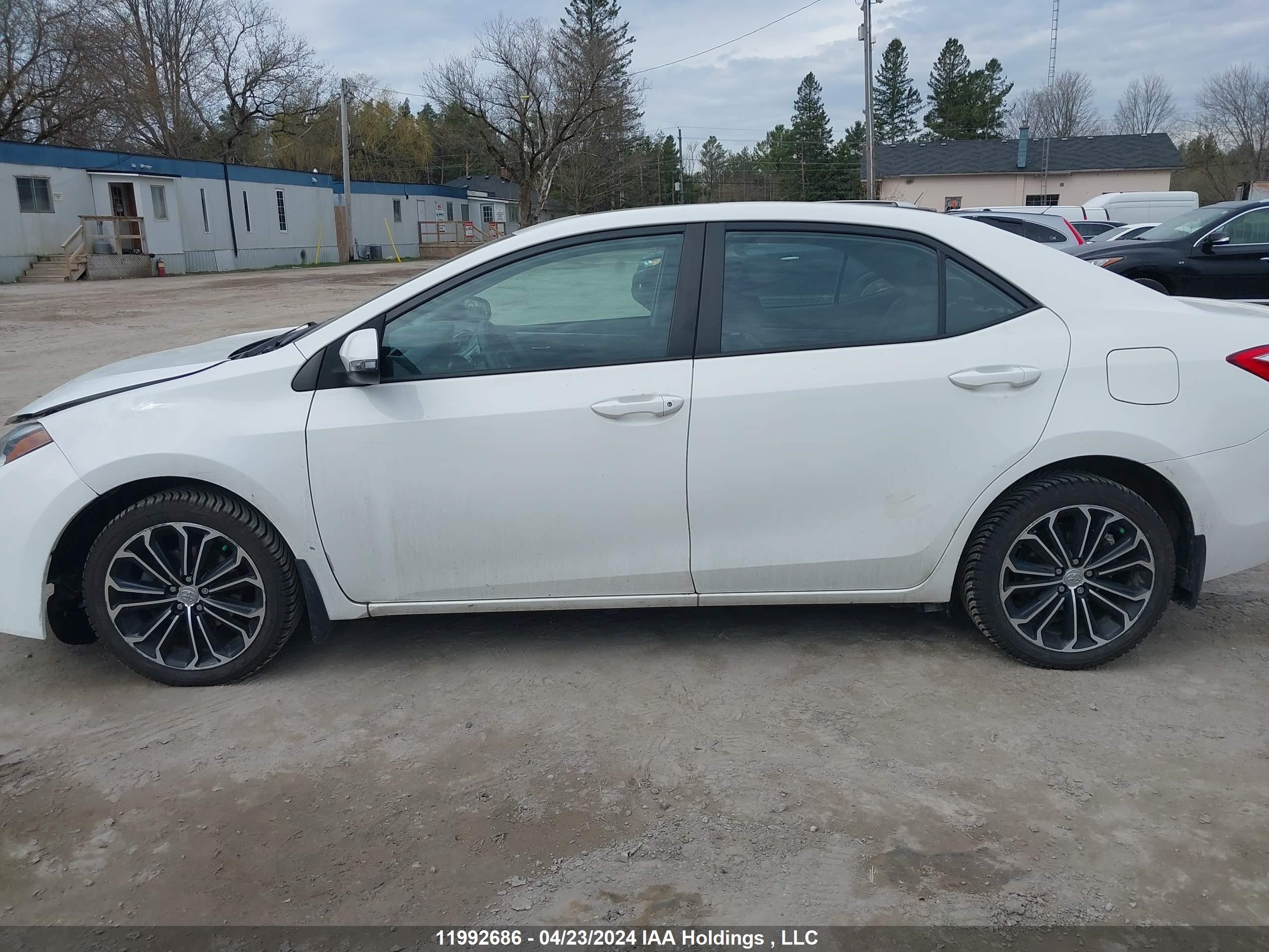 Photo 14 VIN: 2T1BURHE3EC204712 - TOYOTA COROLLA 