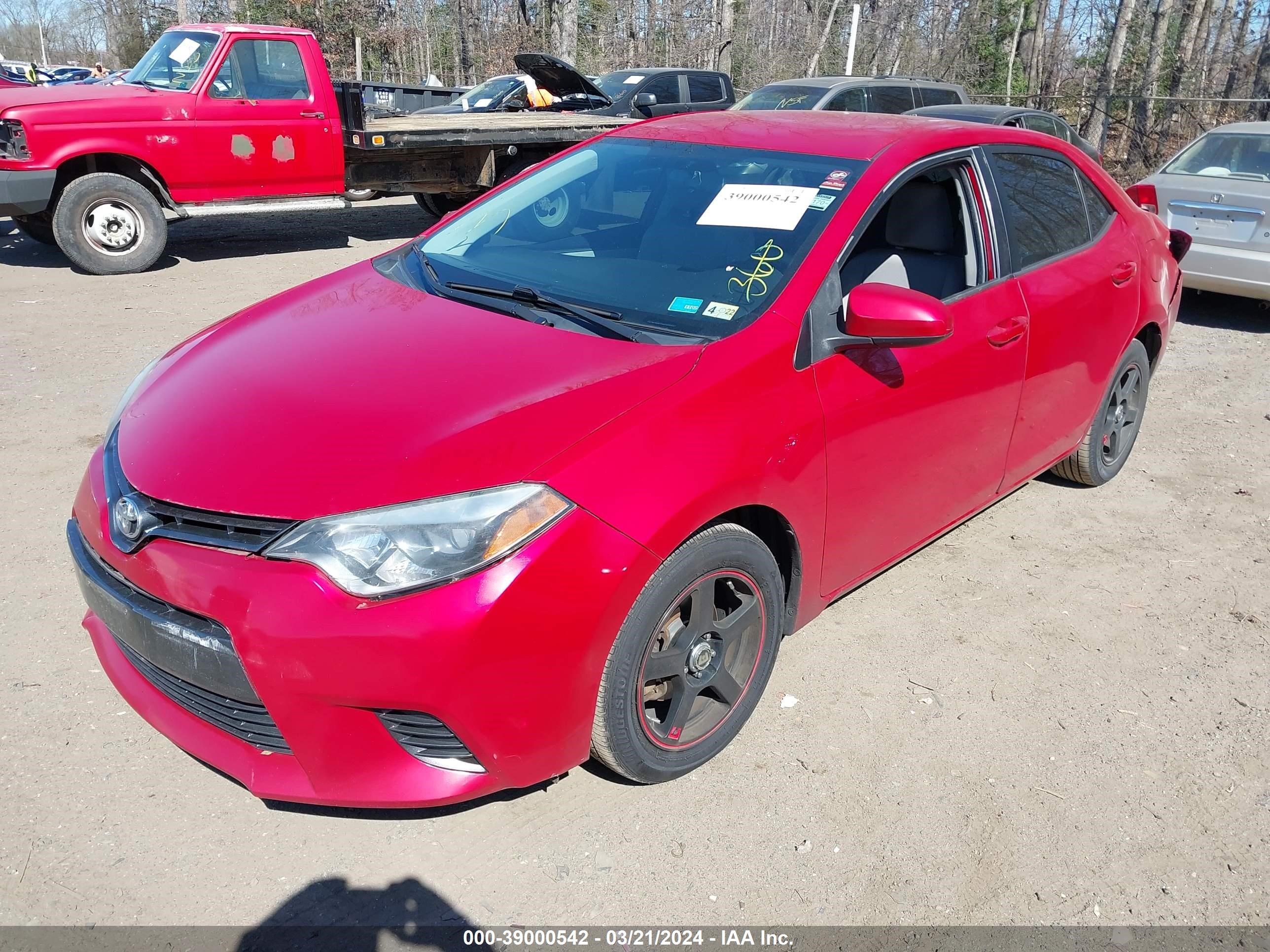 Photo 1 VIN: 2T1BURHE3FC356135 - TOYOTA COROLLA 