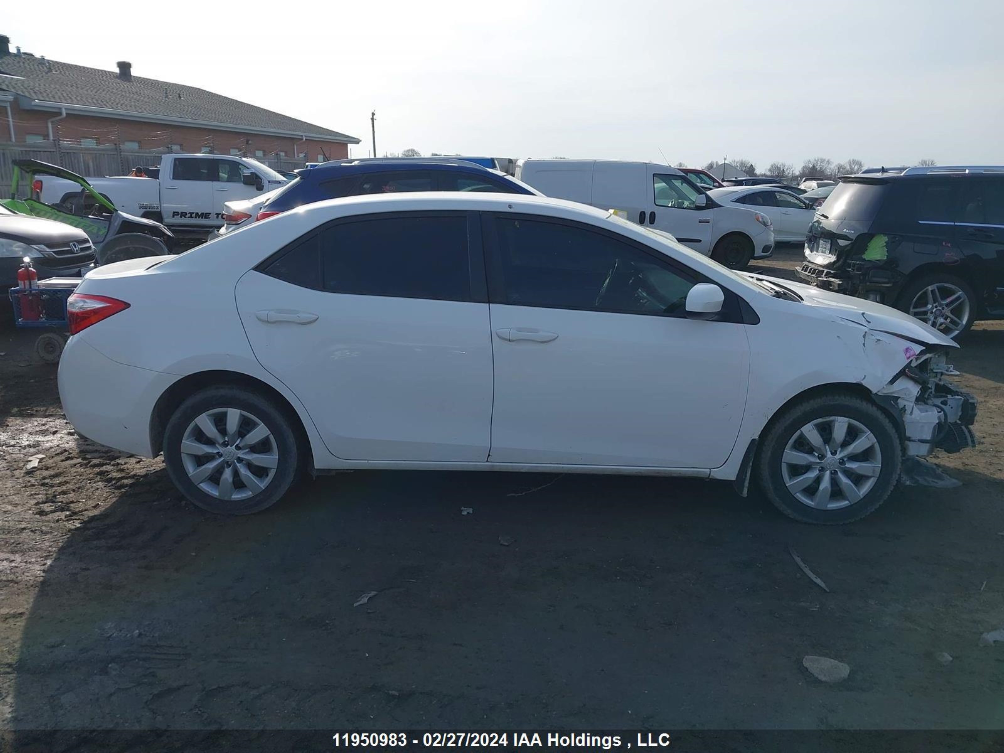 Photo 12 VIN: 2T1BURHE3FC453481 - TOYOTA COROLLA 