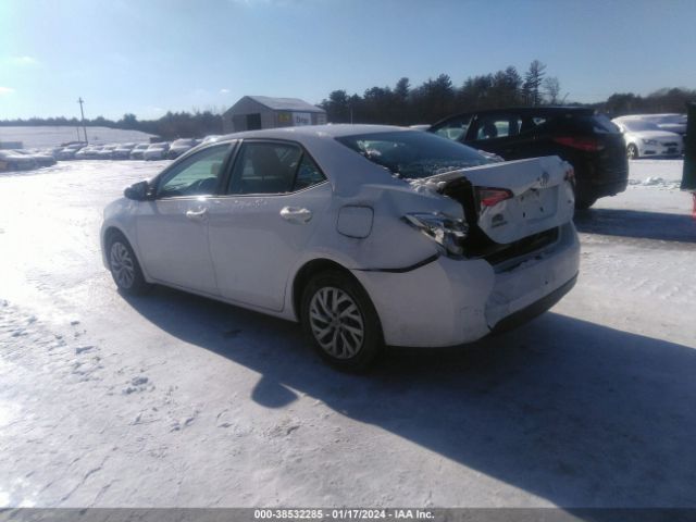 Photo 2 VIN: 2T1BURHE3HC893963 - TOYOTA COROLLA 