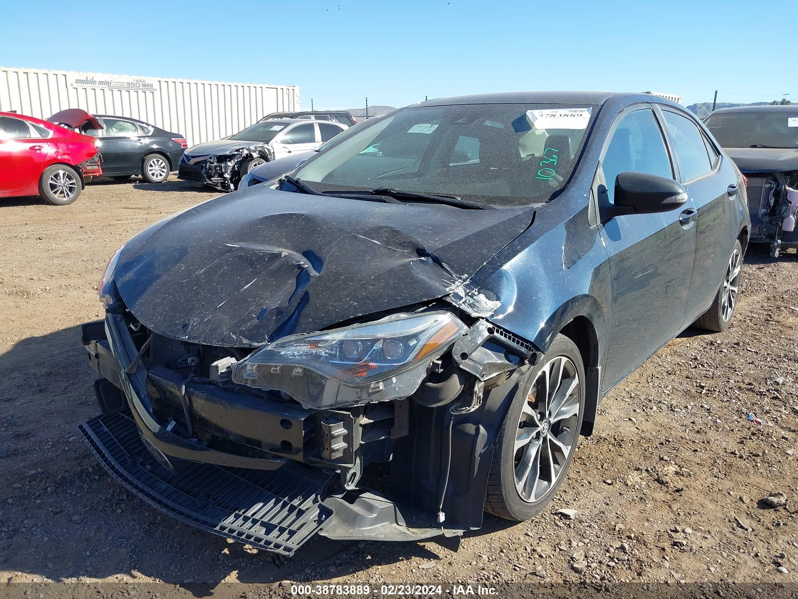 Photo 1 VIN: 2T1BURHE3JC002544 - TOYOTA COROLLA 