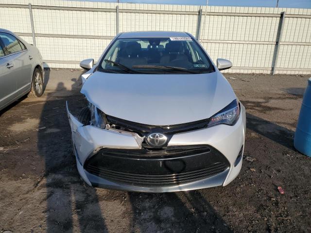 Photo 4 VIN: 2T1BURHE3JC027928 - TOYOTA COROLLA L 