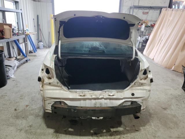 Photo 5 VIN: 2T1BURHE3JC038217 - TOYOTA COROLLA L 