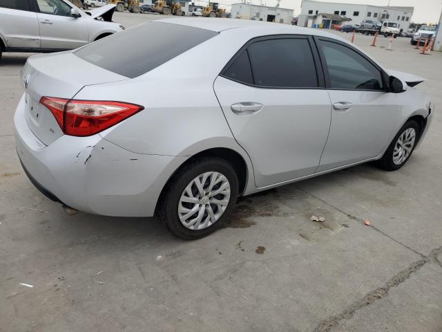 Photo 2 VIN: 2T1BURHE3JC045300 - TOYOTA COROLLA 