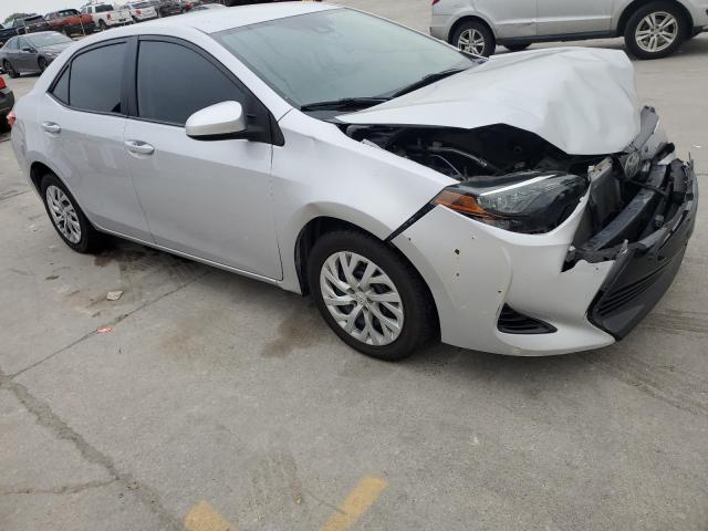 Photo 3 VIN: 2T1BURHE3JC045300 - TOYOTA COROLLA 