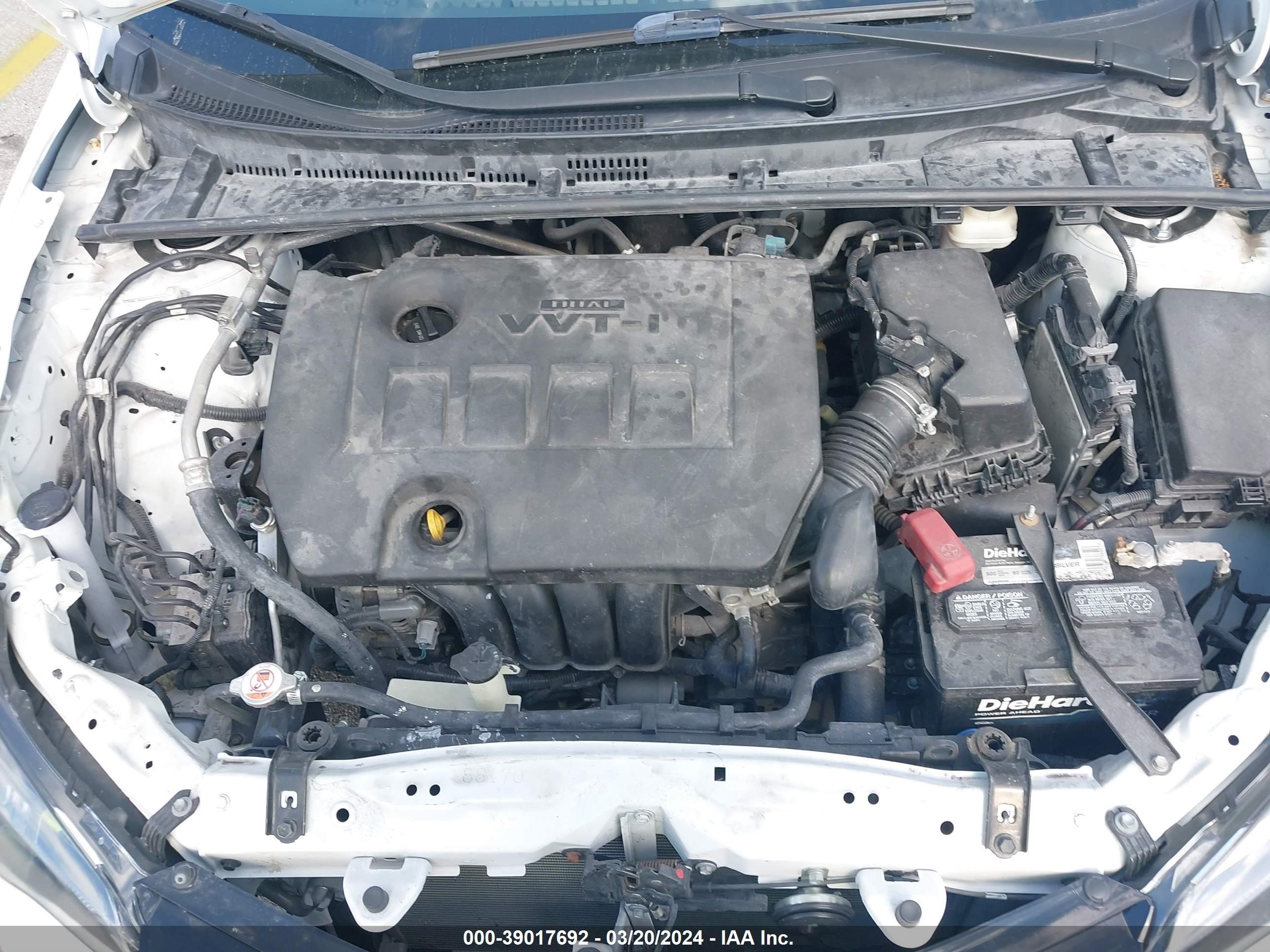 Photo 9 VIN: 2T1BURHE3JC059987 - TOYOTA COROLLA 