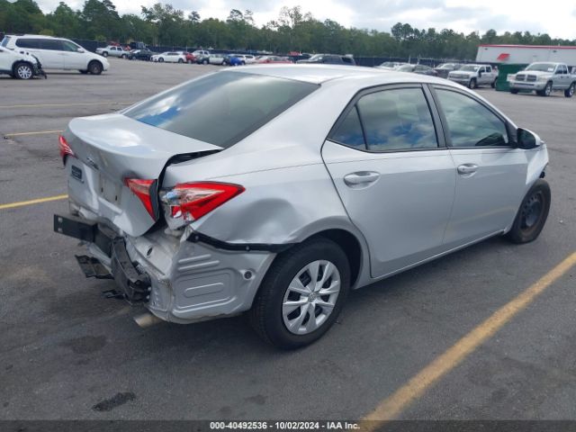 Photo 3 VIN: 2T1BURHE3JC060105 - TOYOTA COROLLA 