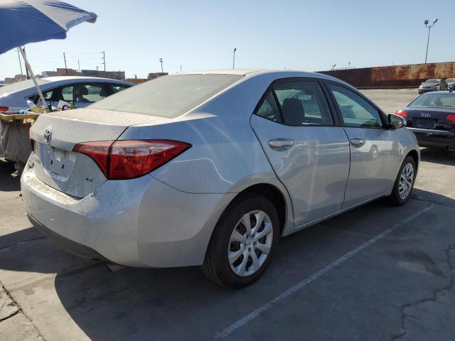 Photo 2 VIN: 2T1BURHE3JC069015 - TOYOTA COROLLA 