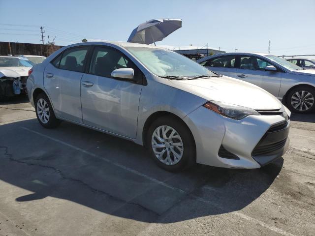 Photo 3 VIN: 2T1BURHE3JC069015 - TOYOTA COROLLA 