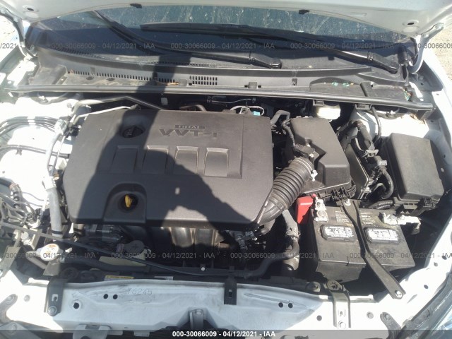 Photo 9 VIN: 2T1BURHE3JC098062 - TOYOTA COROLLA 