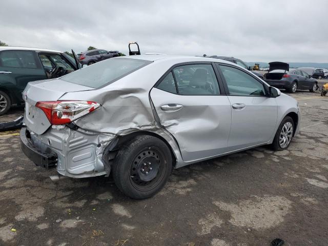 Photo 2 VIN: 2T1BURHE3JC112428 - TOYOTA COROLLA 