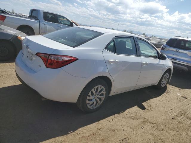 Photo 2 VIN: 2T1BURHE3JC989355 - TOYOTA COROLLA L 