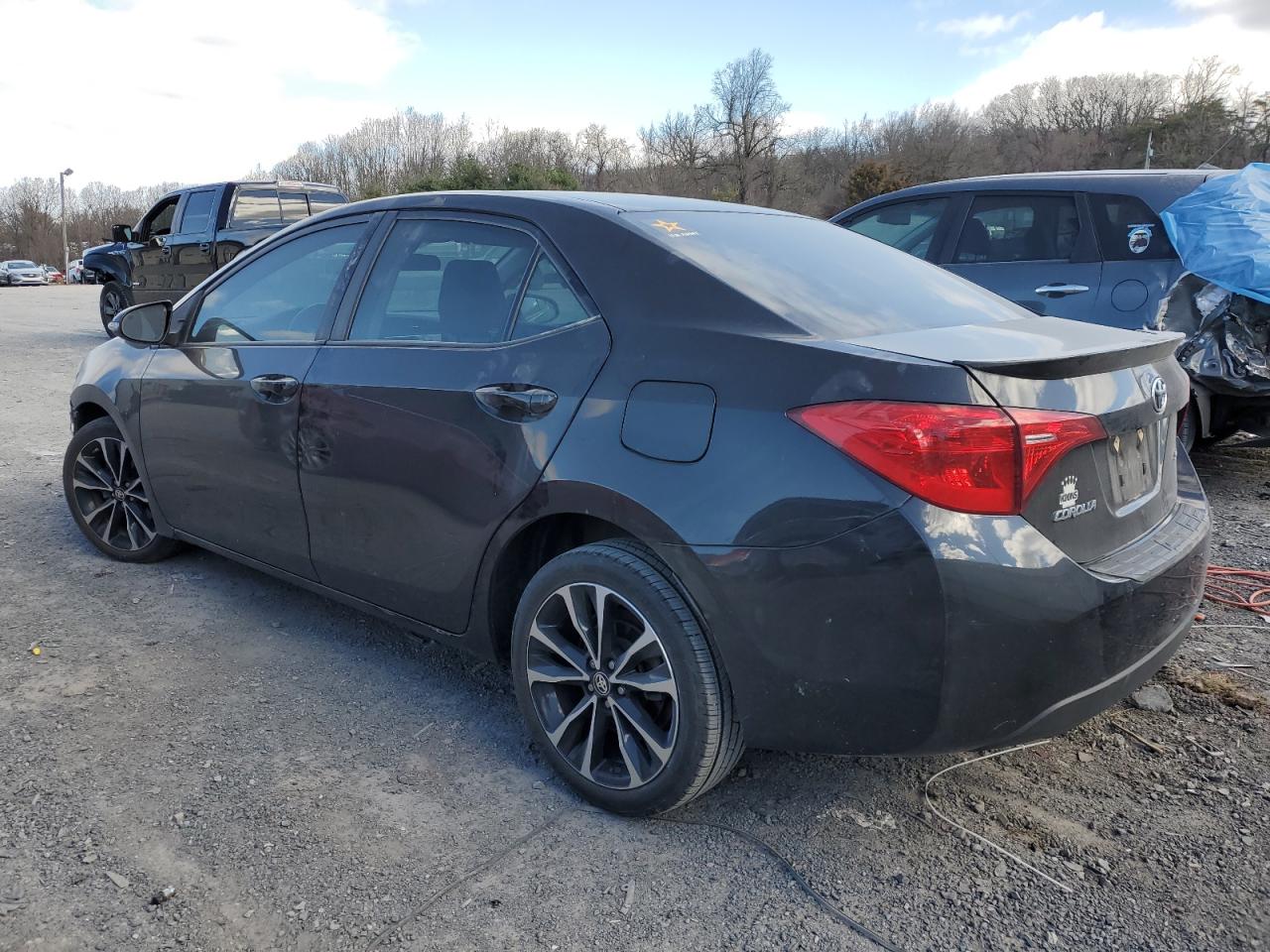 Photo 1 VIN: 2T1BURHE3KC173375 - TOYOTA COROLLA 