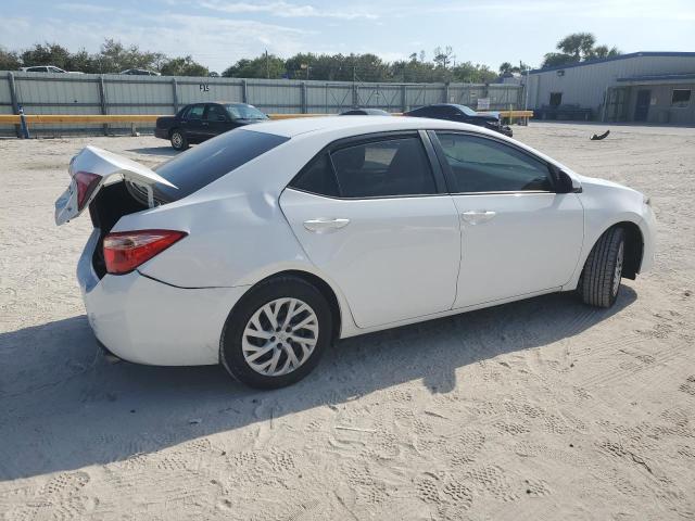 Photo 2 VIN: 2T1BURHE3KC206357 - TOYOTA COROLLA L 