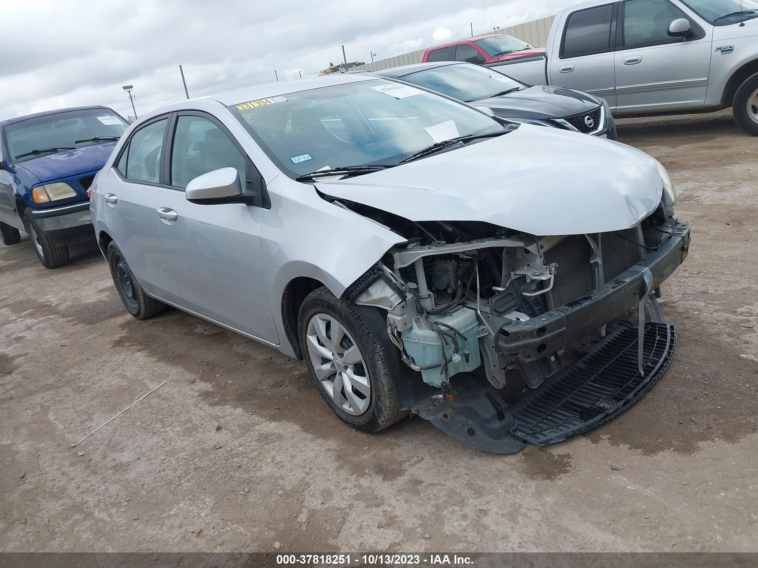 Photo 0 VIN: 2T1BURHE4FC247957 - TOYOTA COROLLA 