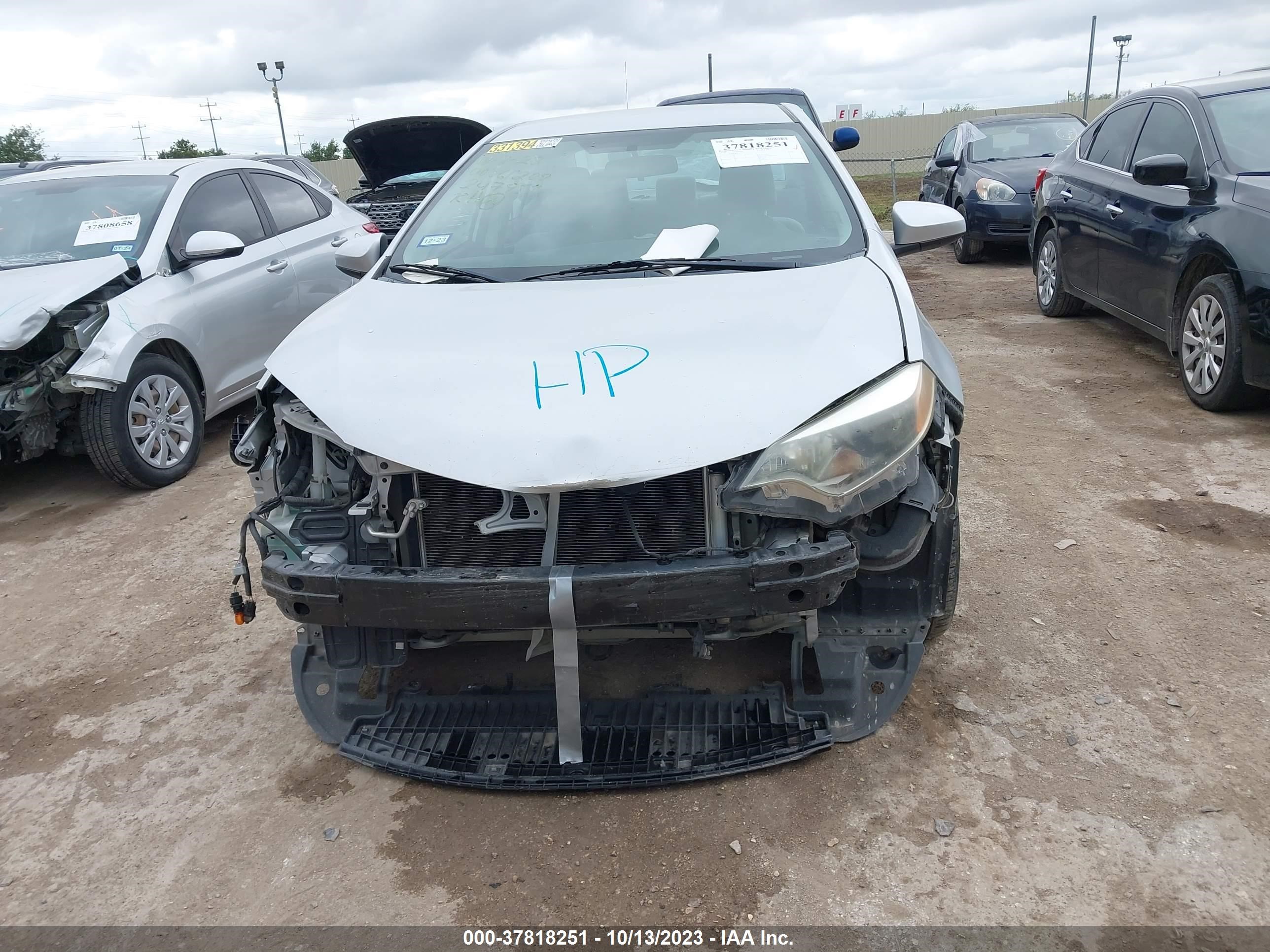 Photo 5 VIN: 2T1BURHE4FC247957 - TOYOTA COROLLA 