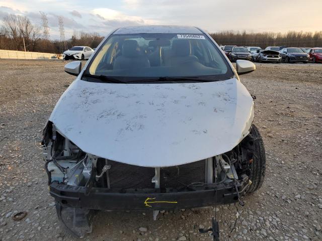 Photo 4 VIN: 2T1BURHE4FC469219 - TOYOTA COROLLA L 