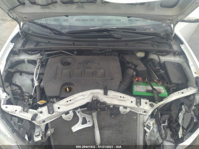 Photo 9 VIN: 2T1BURHE4GC604734 - TOYOTA COROLLA 