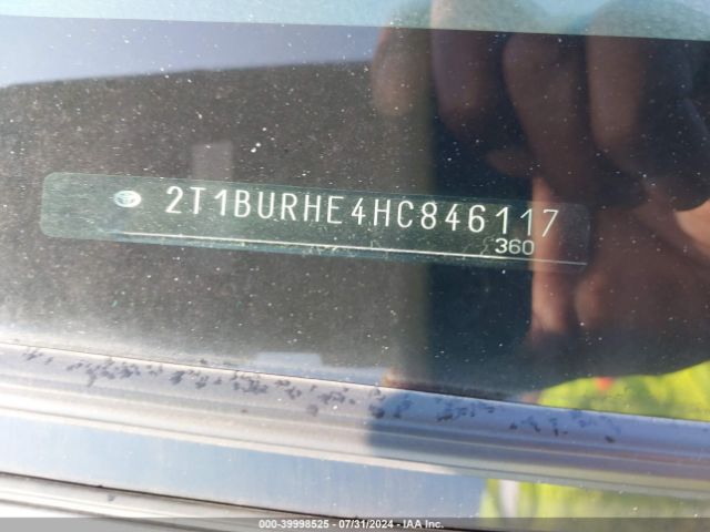 Photo 8 VIN: 2T1BURHE4HC846117 - TOYOTA COROLLA 