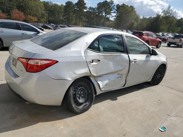 Photo 2 VIN: 2T1BURHE4JC008000 - TOYOTA COROLLA L 