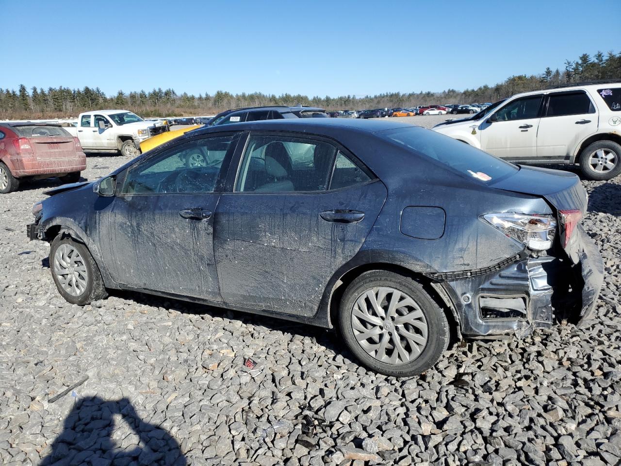 Photo 1 VIN: 2T1BURHE4JC031910 - TOYOTA COROLLA 