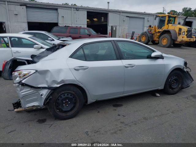 Photo 3 VIN: 2T1BURHE4JC095381 - TOYOTA COROLLA 