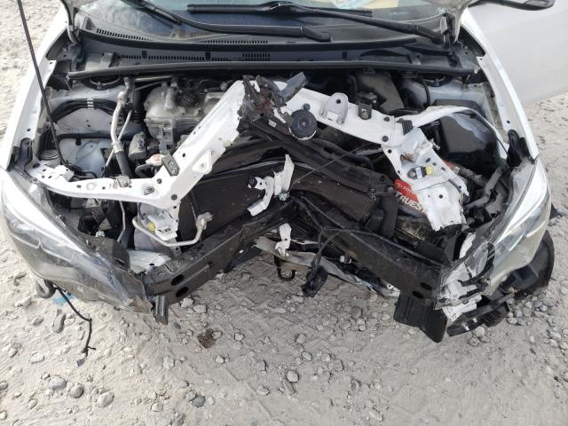 Photo 6 VIN: 2T1BURHE4JC982706 - TOYOTA COROLLA L 