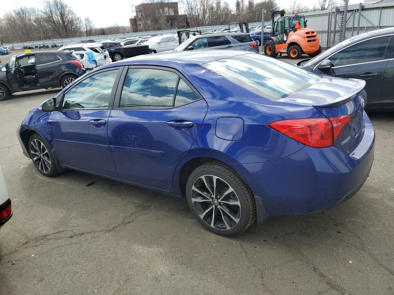 Photo 1 VIN: 2T1BURHE4KC133435 - TOYOTA COROLLA 