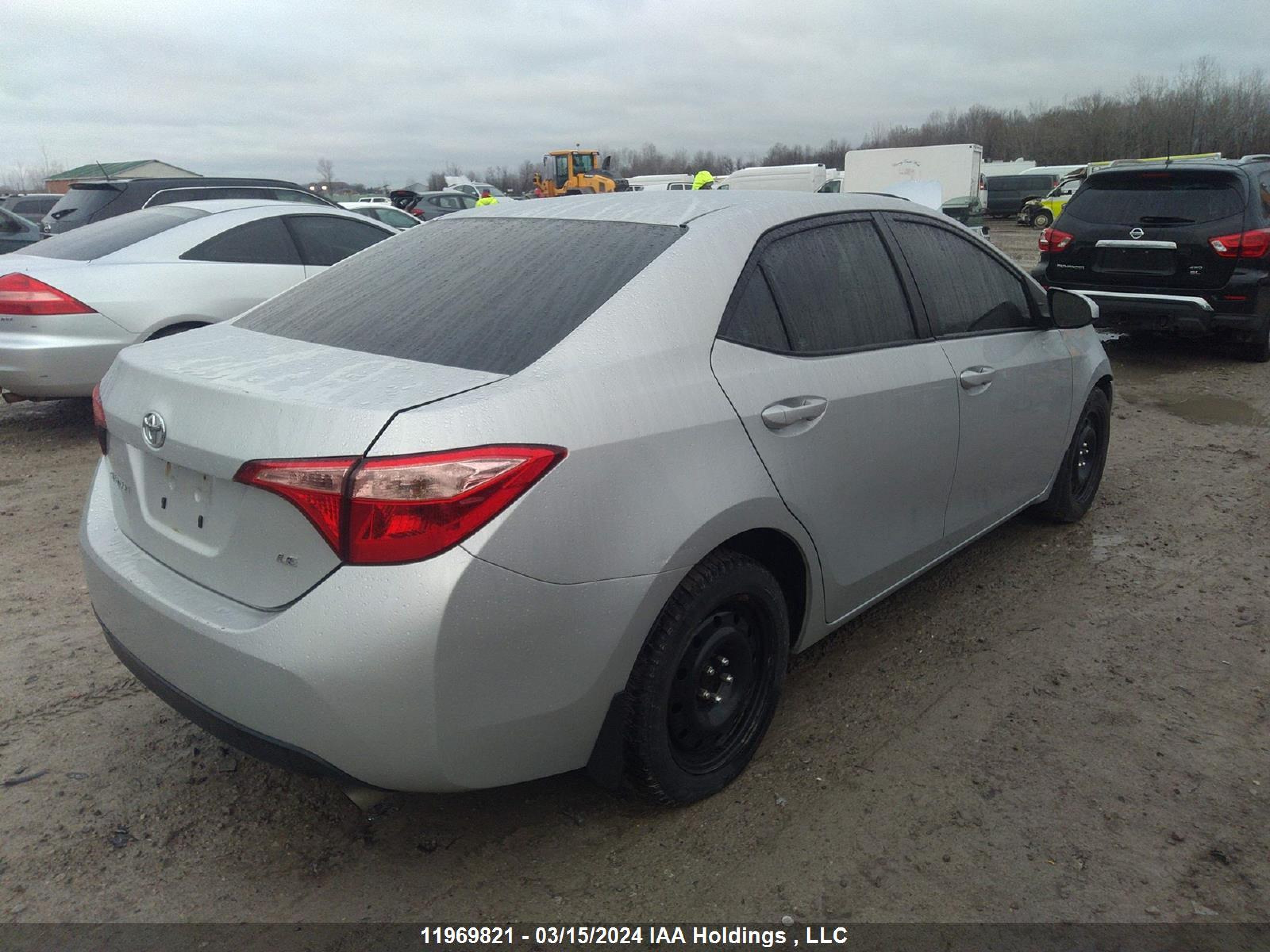 Photo 3 VIN: 2T1BURHE4KC133841 - TOYOTA COROLLA 