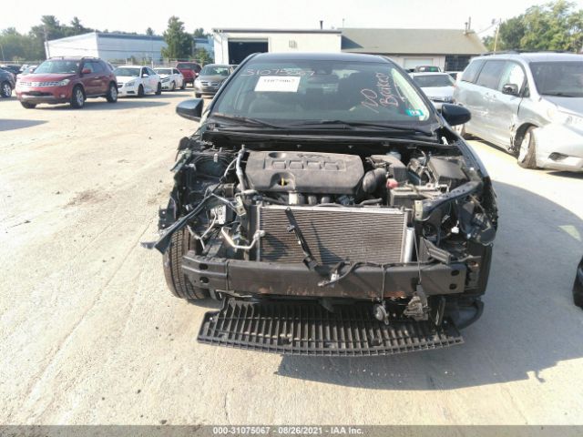 Photo 5 VIN: 2T1BURHE4KC144659 - TOYOTA COROLLA 